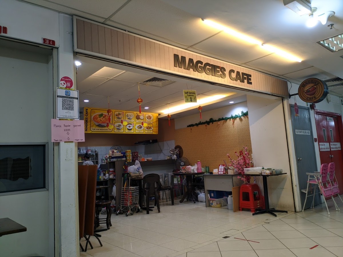 Maggie's Cafe
